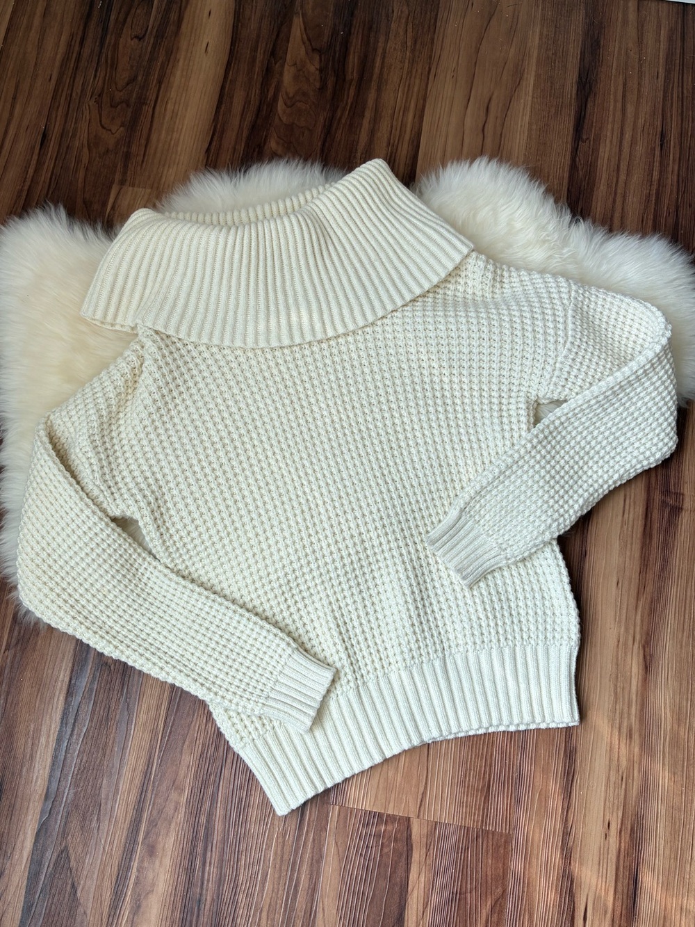 ModCloth Oh My Cozy Pastel Yellow Waffle Knit Chunky Cowl Neck Sweater • Size S